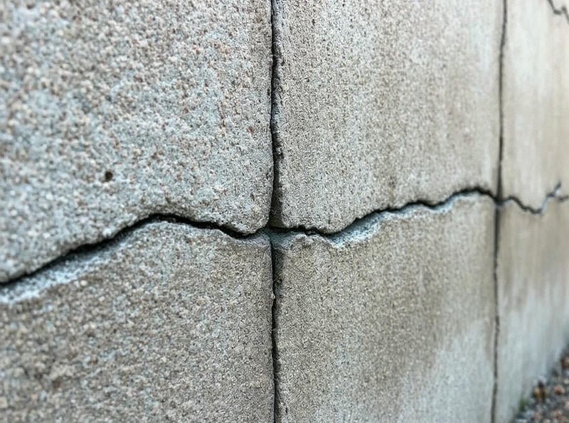 Step-by-Step Guide to Installing Crack Gauges on Foundation Cracks